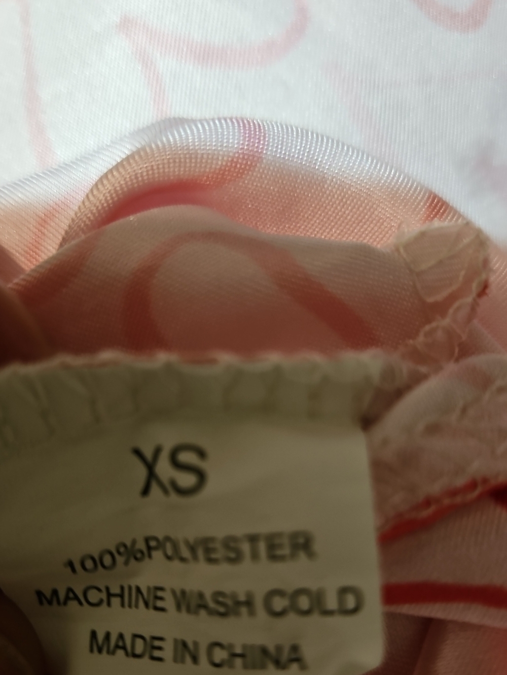Pink Heart Print Pet Robe - Picture 2 of 3